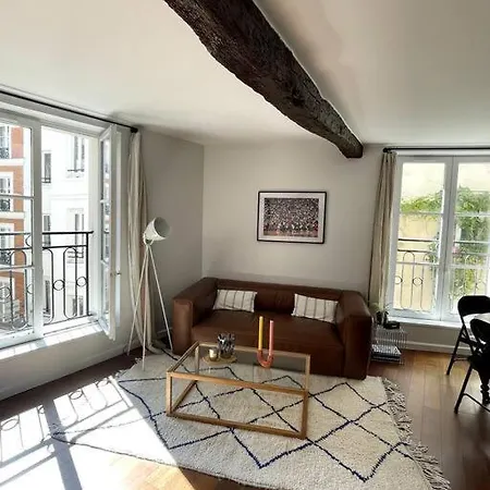 Appartamento Au Coeur Du Marais Parigi