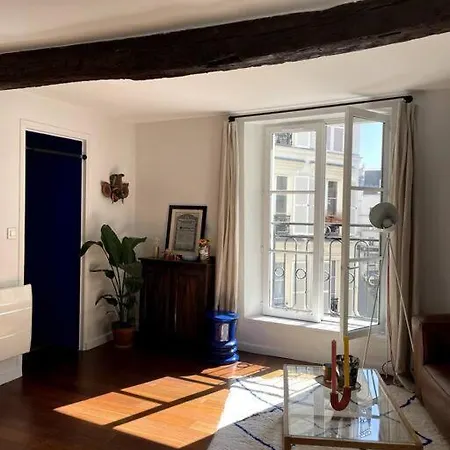 Au Coeur Du Marais Appartamento *